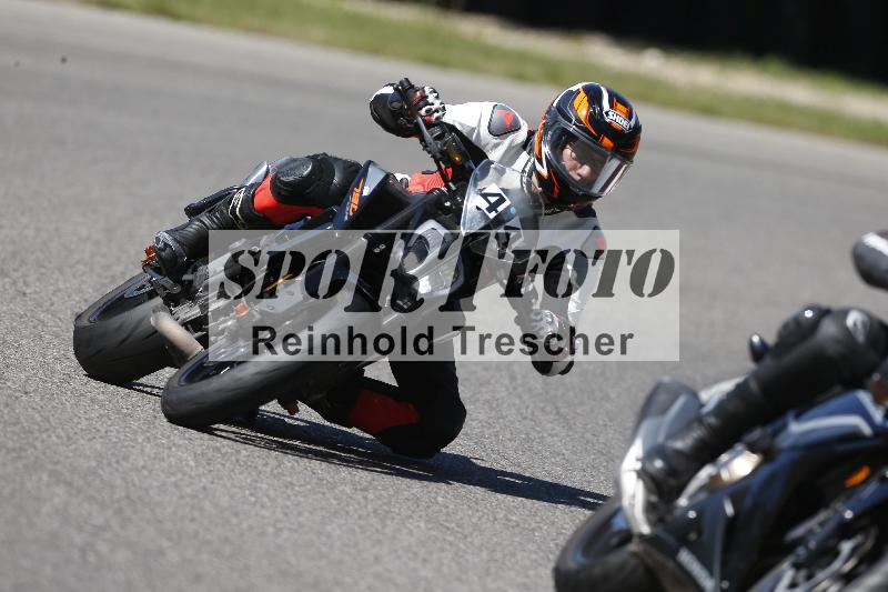 Archiv-2025/48 25.08.2025 Cornu Master School ADR/blau-bleu/44